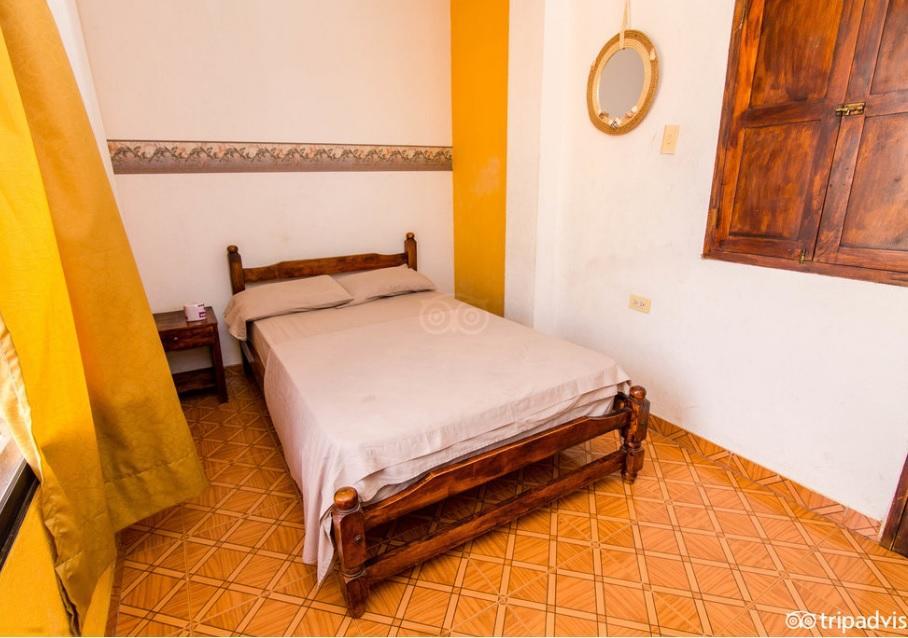 Hospederia Casa Familiar Hotel Santa Marta  Buitenkant foto