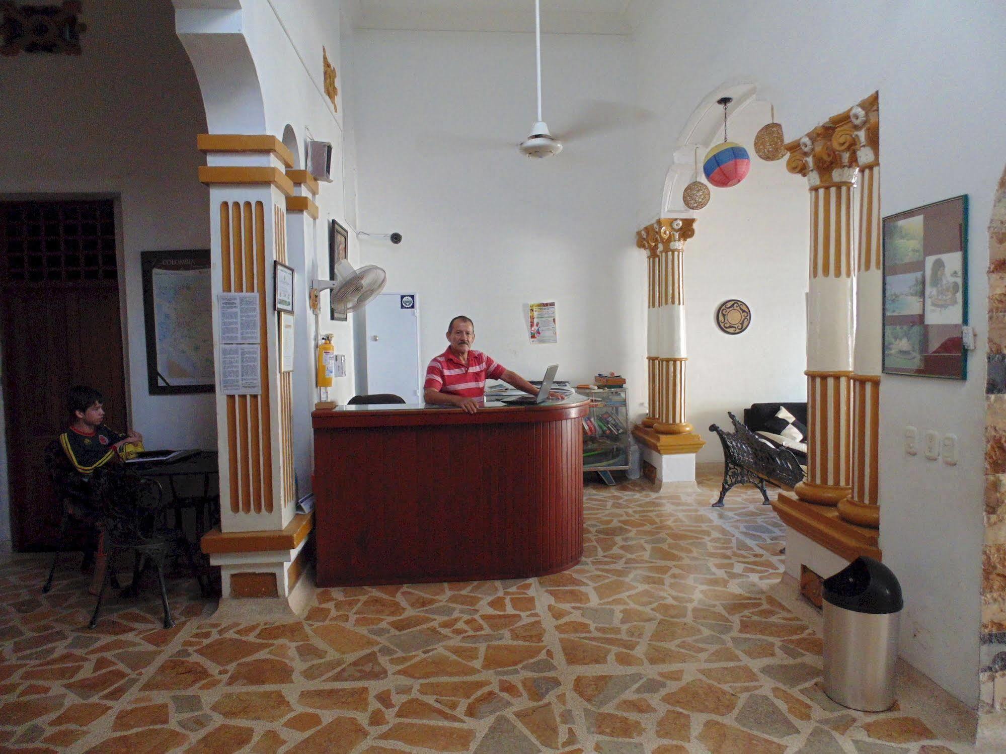 Hospederia Casa Familiar Hotel Santa Marta  Buitenkant foto